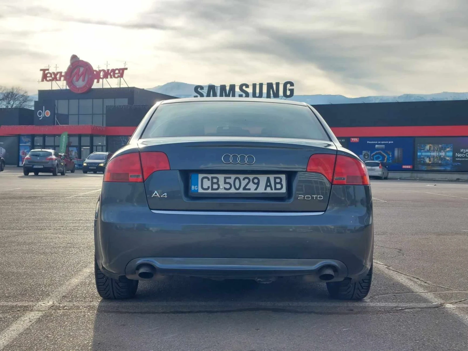 Audi A4 2.0TDI S-line - изображение 6