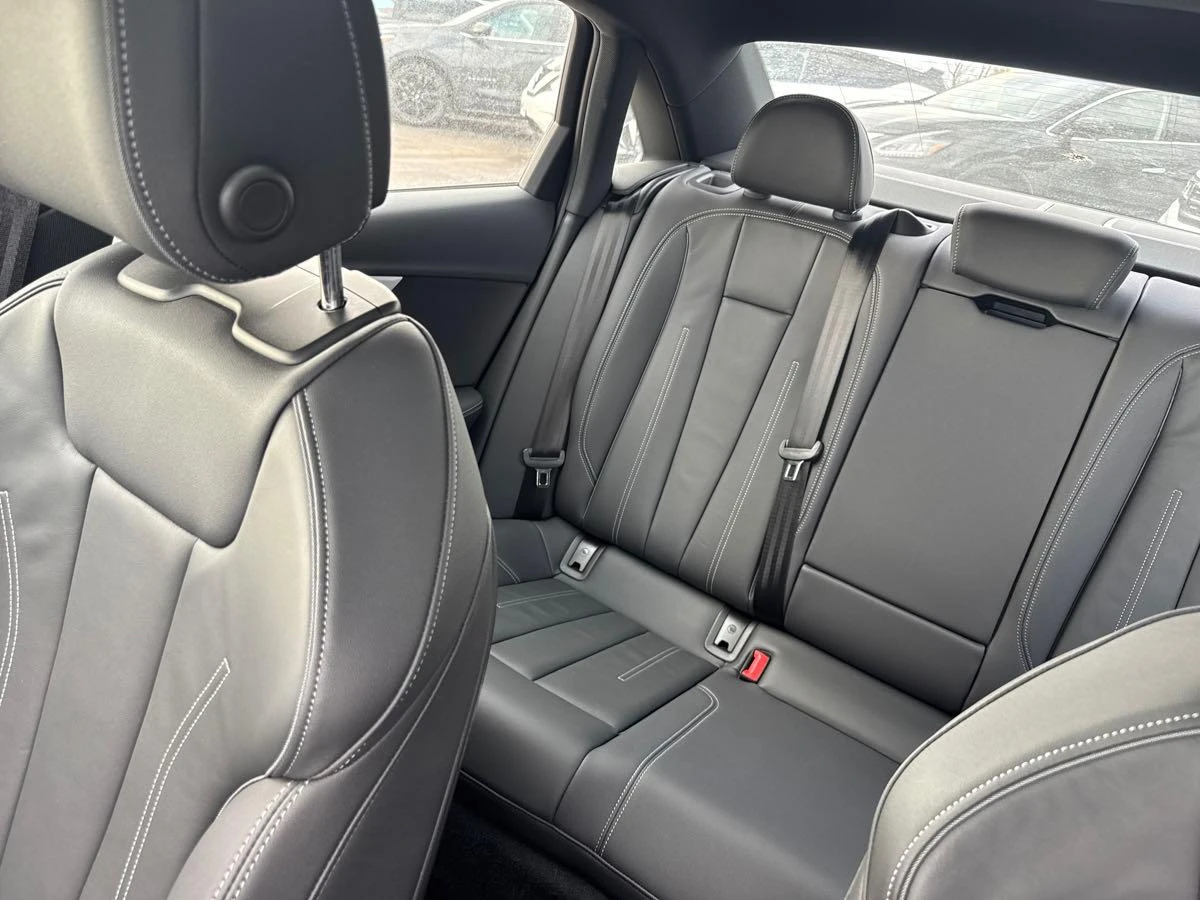 Audi A4 CARFAX * * АВТО КРЕДИТ - изображение 5