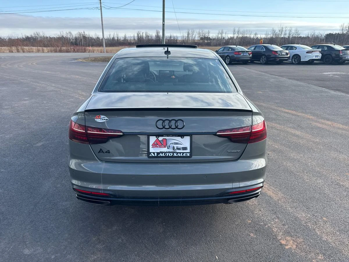 Audi A4 CARFAX * * АВТО КРЕДИТ - изображение 4