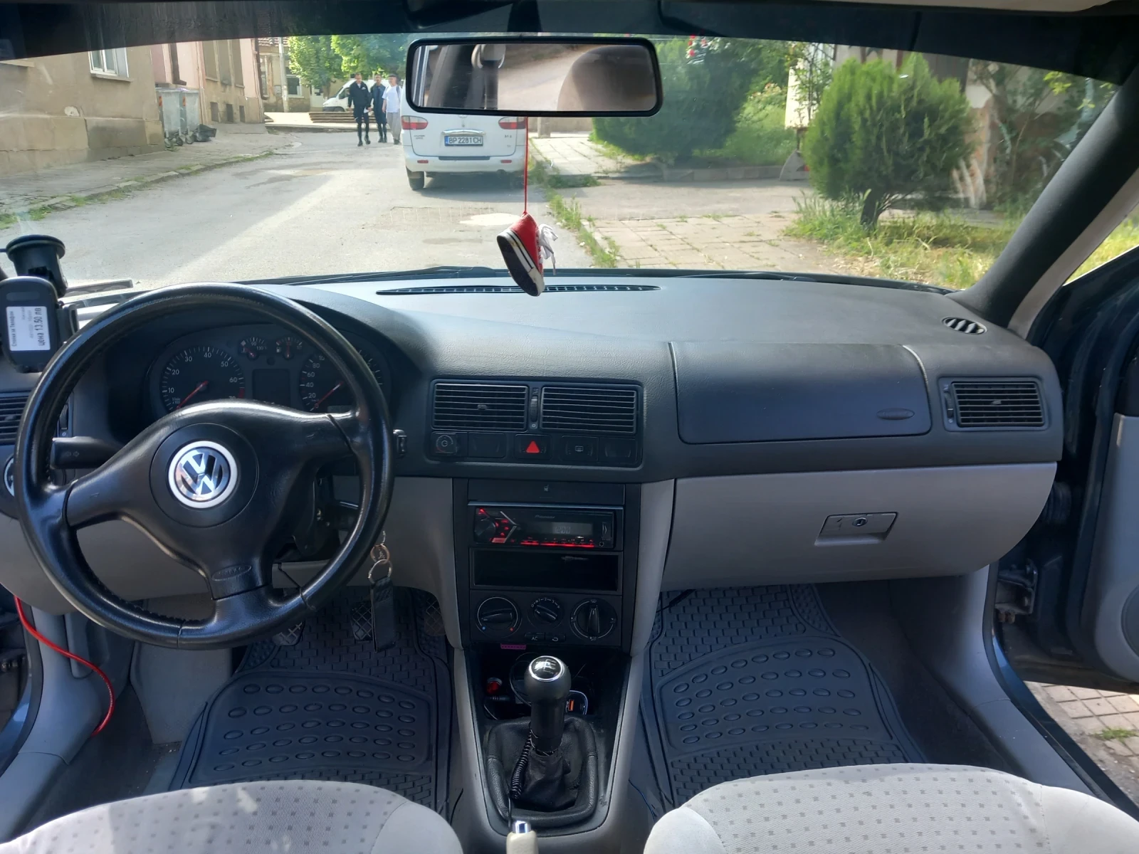 VW Golf | Mobile.bg   12