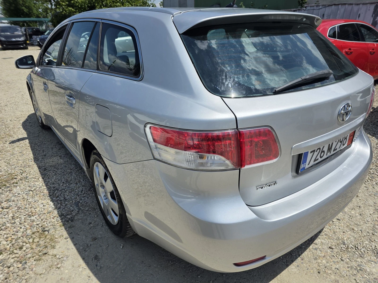 Toyota Avensis 1.8 VVTI - изображение 4