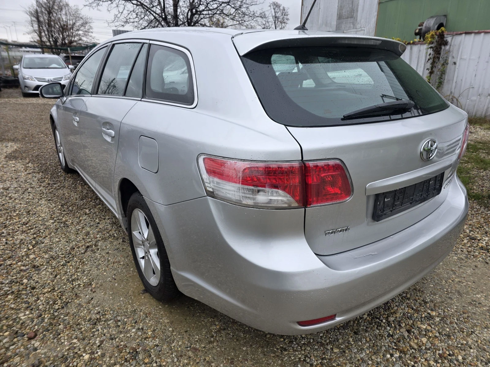 Toyota Avensis T27 1.8 VVTI - изображение 5
