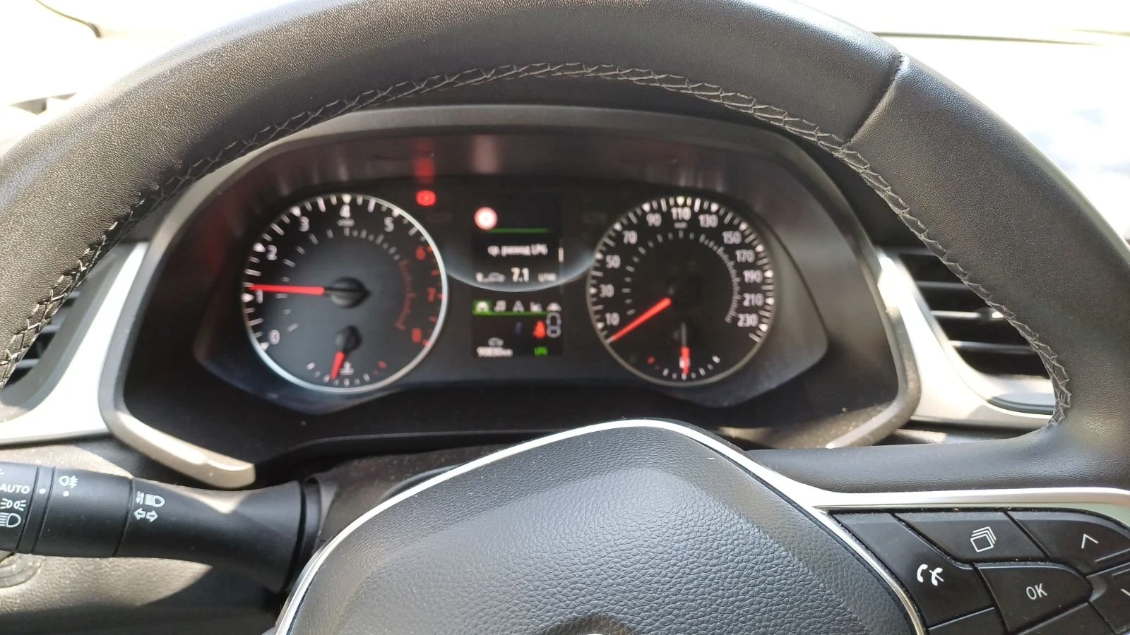 Renault Captur  - изображение 4