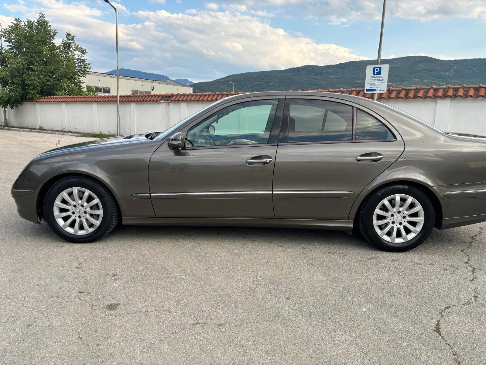Mercedes-Benz E 350 I 4MATIC 272hp - изображение 3