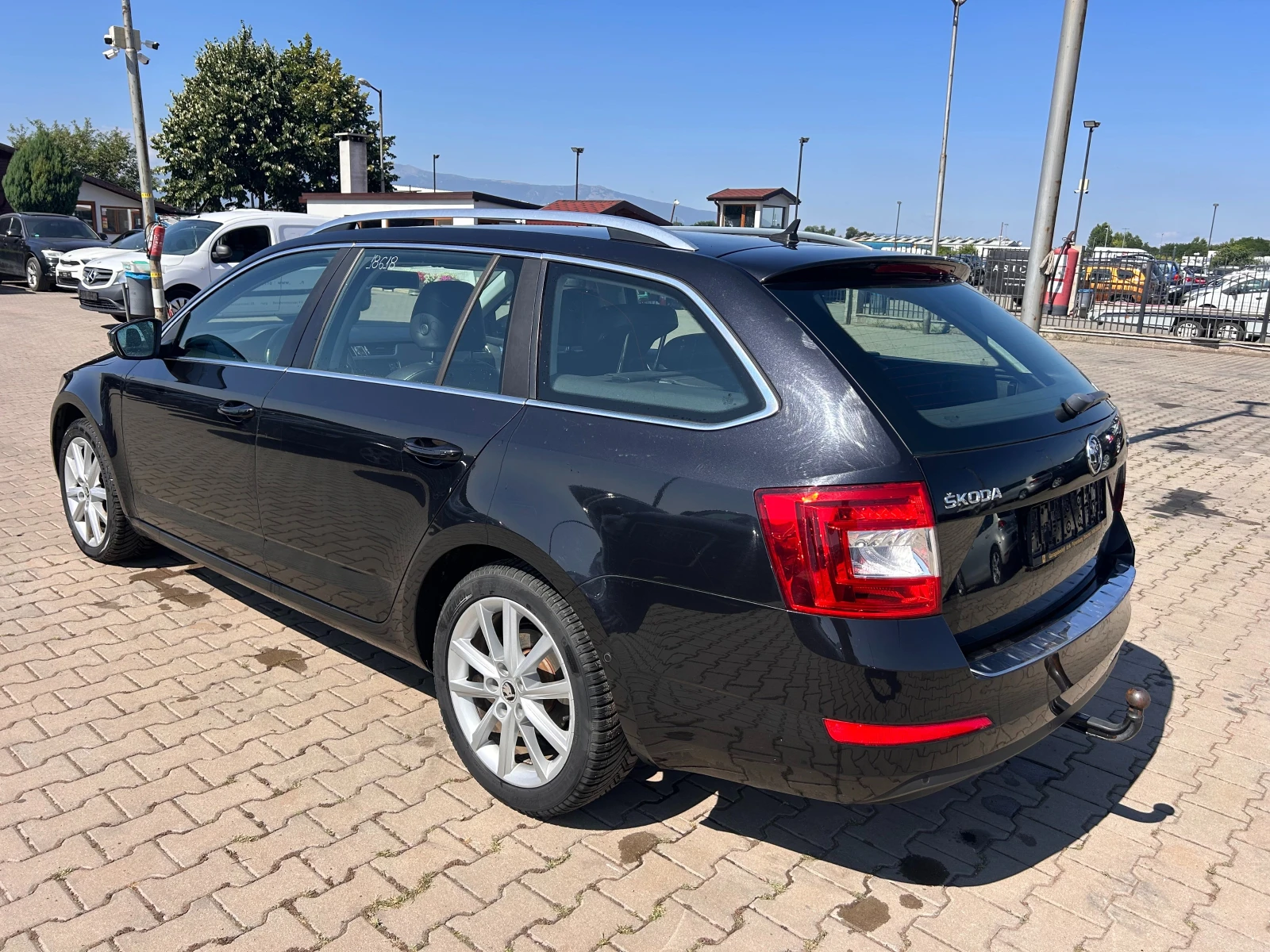 Skoda Octavia 1.8TSI AVTOMAT/KOJA/NAVI EURO 6 - изображение 8