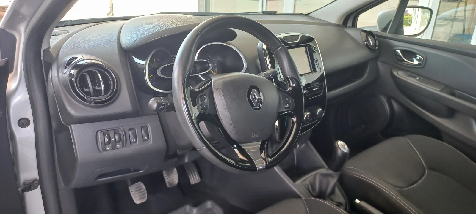 Renault Clio 1.5dci 90ps - изображение 7