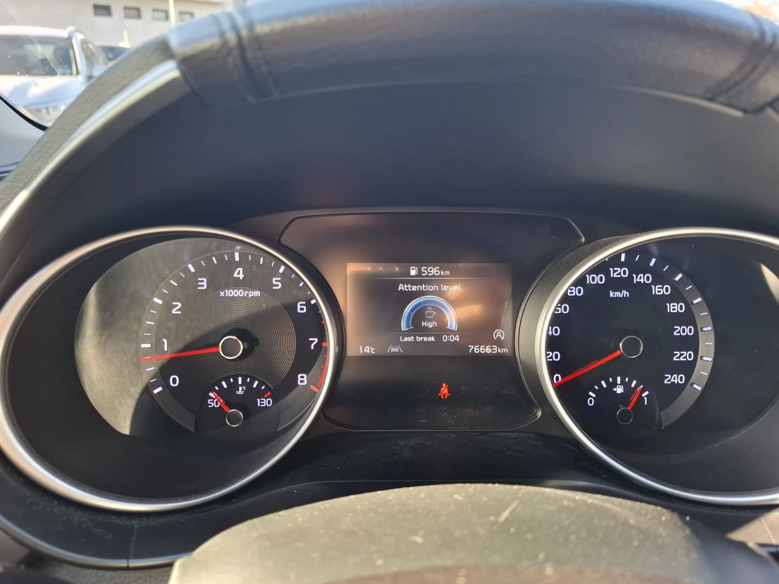 Kia Ceed 1.5 T-gdi  SW Comfort Гаранция - изображение 10