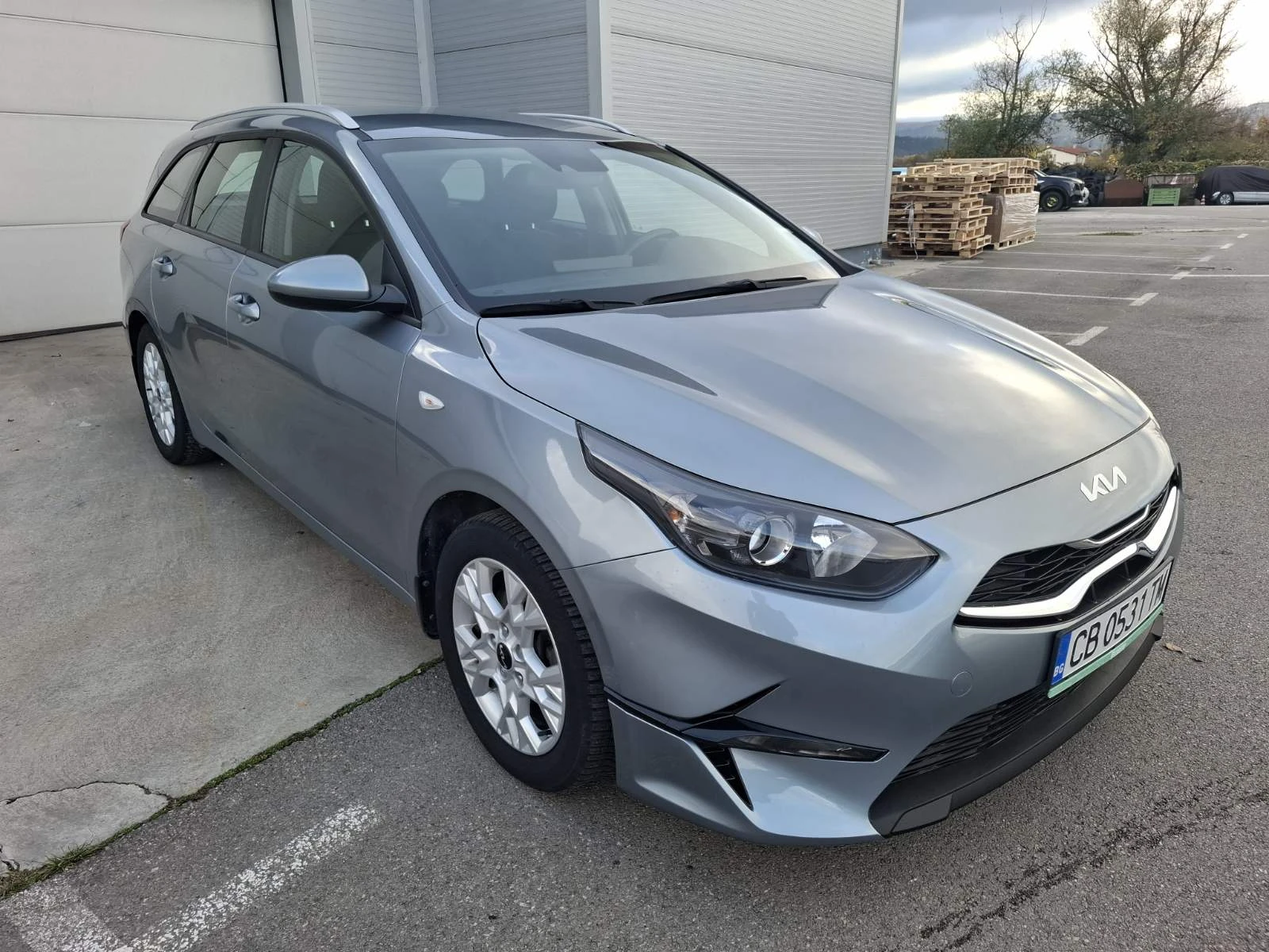 Kia Ceed 1.5 T-gdi  SW Comfort  | Mobile.bg   3