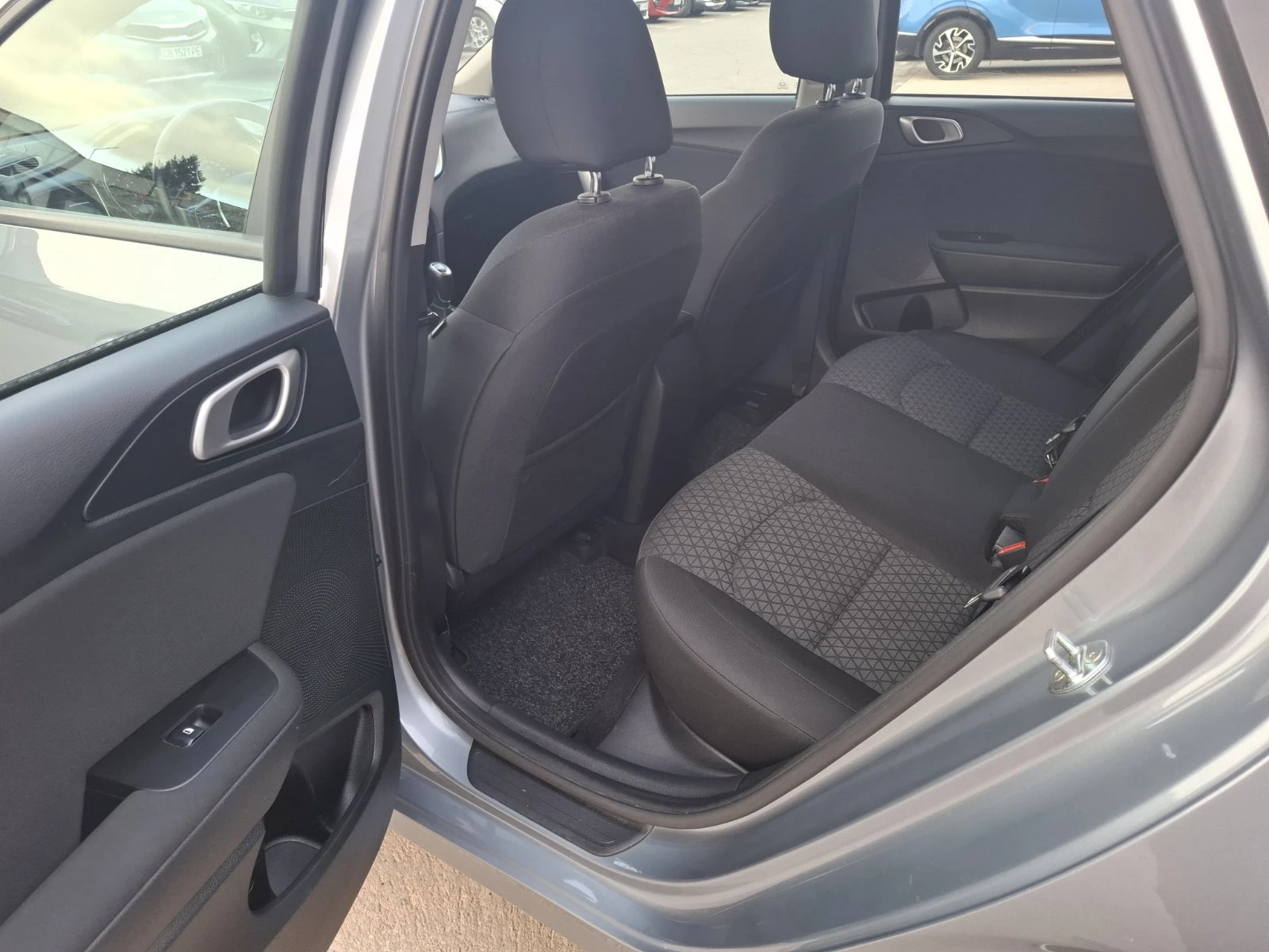 Kia Ceed 1.5 T-gdi  SW Comfort  | Mobile.bg   7