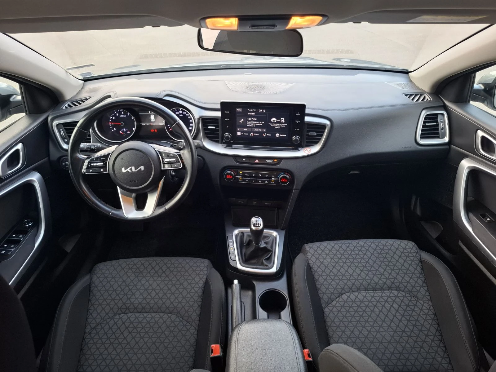 Kia Ceed 1.5 T-gdi  SW Comfort  | Mobile.bg   8