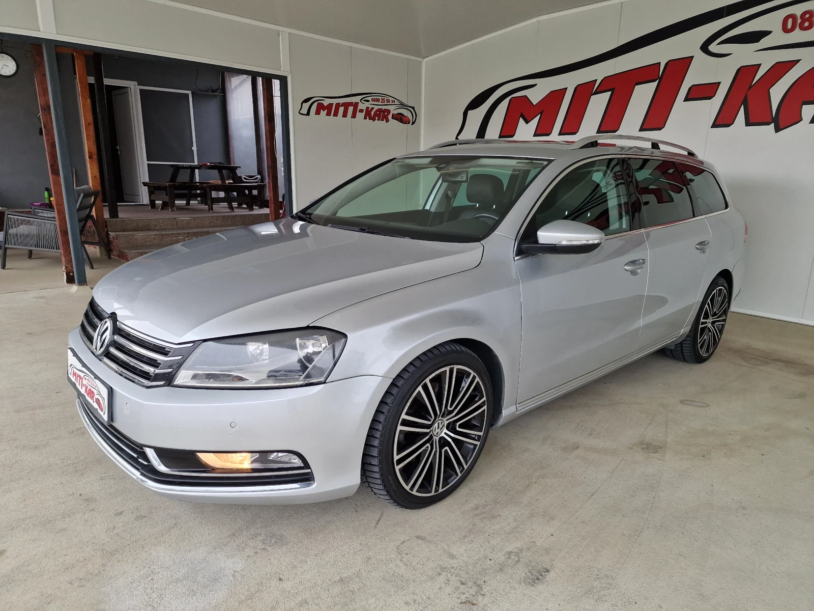 VW Passat 2.0 177kc  4MOTION  HIGHLINE, снимка 3 - Автомобили и джипове - 53271959