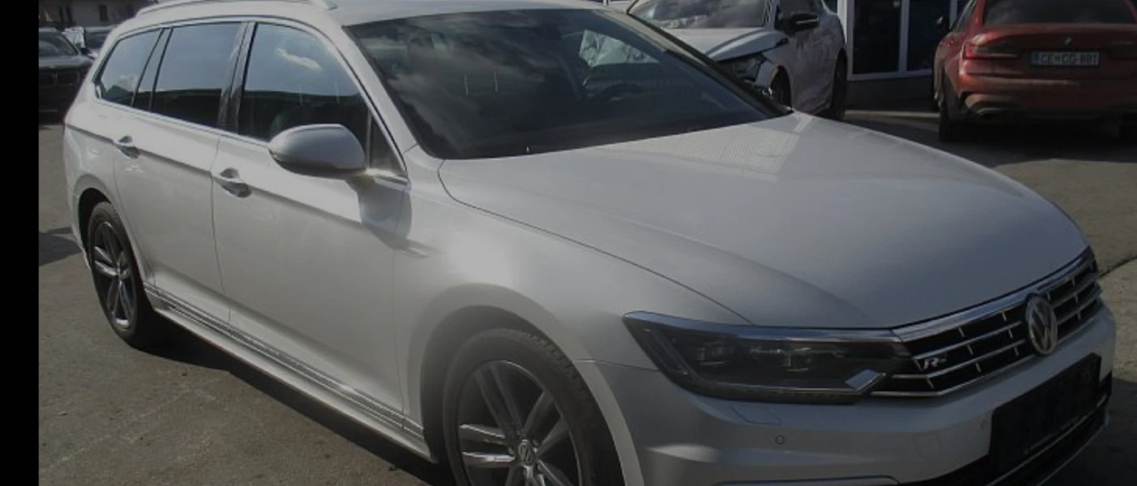 VW Passat 2.0D R-LINE, снимка 2 - Автомобили и джипове - 53717343