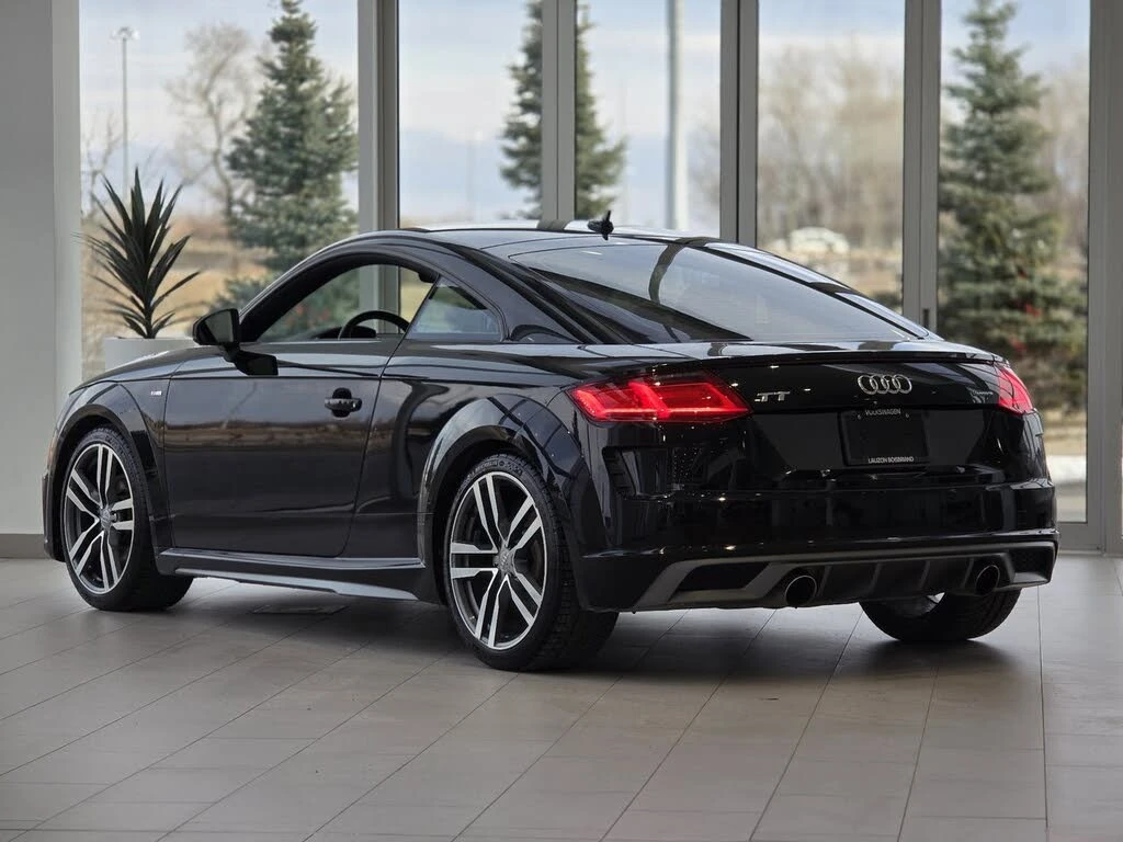 Audi Tt 2.0T* AвтоКредит * (ЦЕНА ДО БГ), снимка 4 - Автомобили и джипове - 54003748