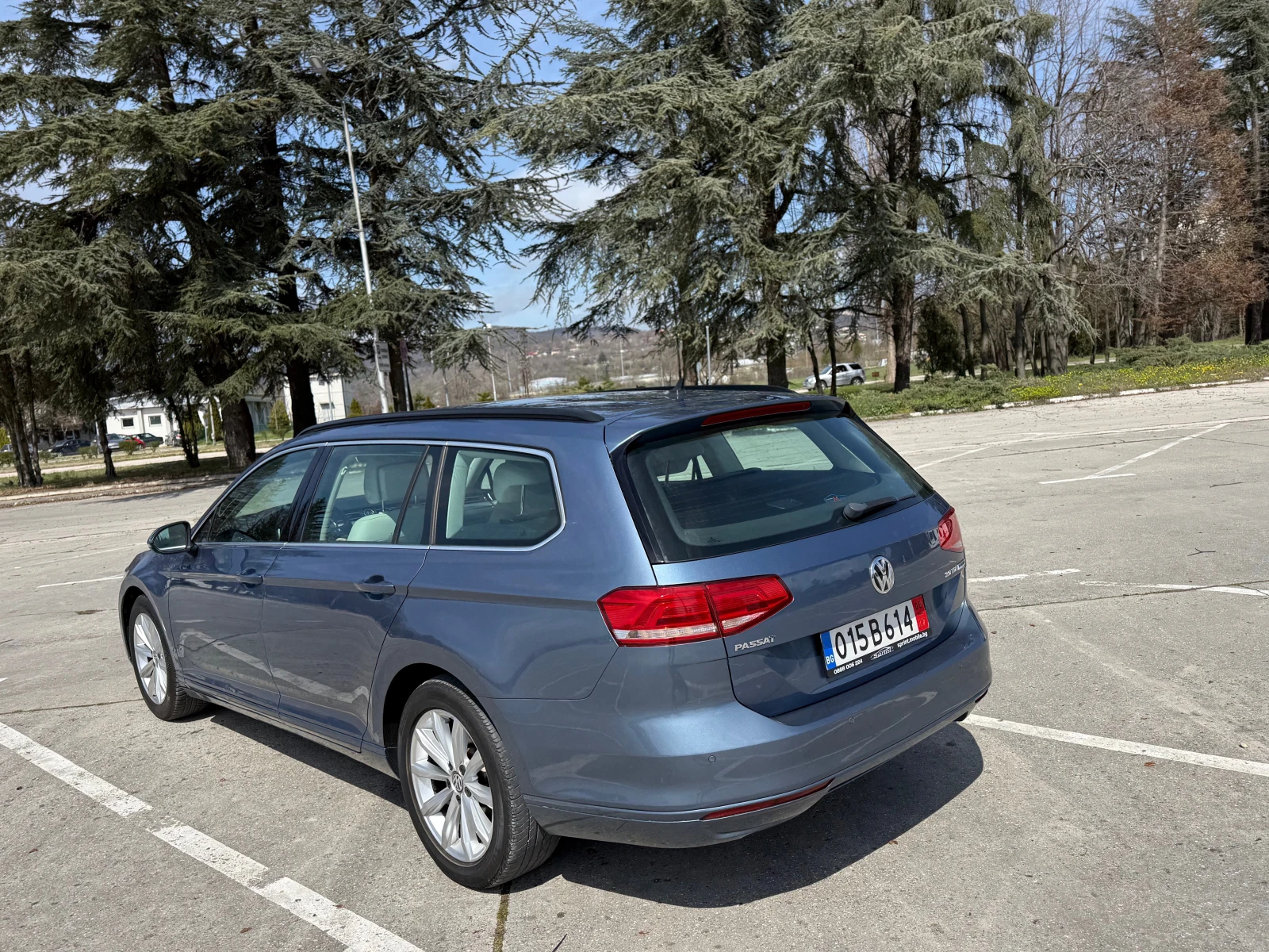 VW Passat 2.0///150p.s///Distronic///TOP///Hi-Line///BMT///, снимка 5 - Автомобили и джипове - 54081965