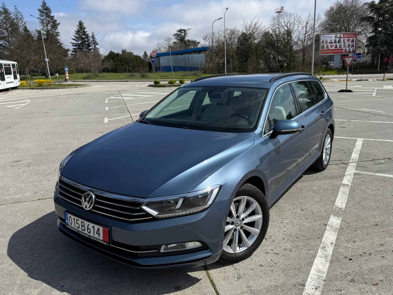 VW Passat 2.0///150p.s///Distronic///TOP///Hi-Line///BMT///, снимка 4 - Автомобили и джипове - 54081965