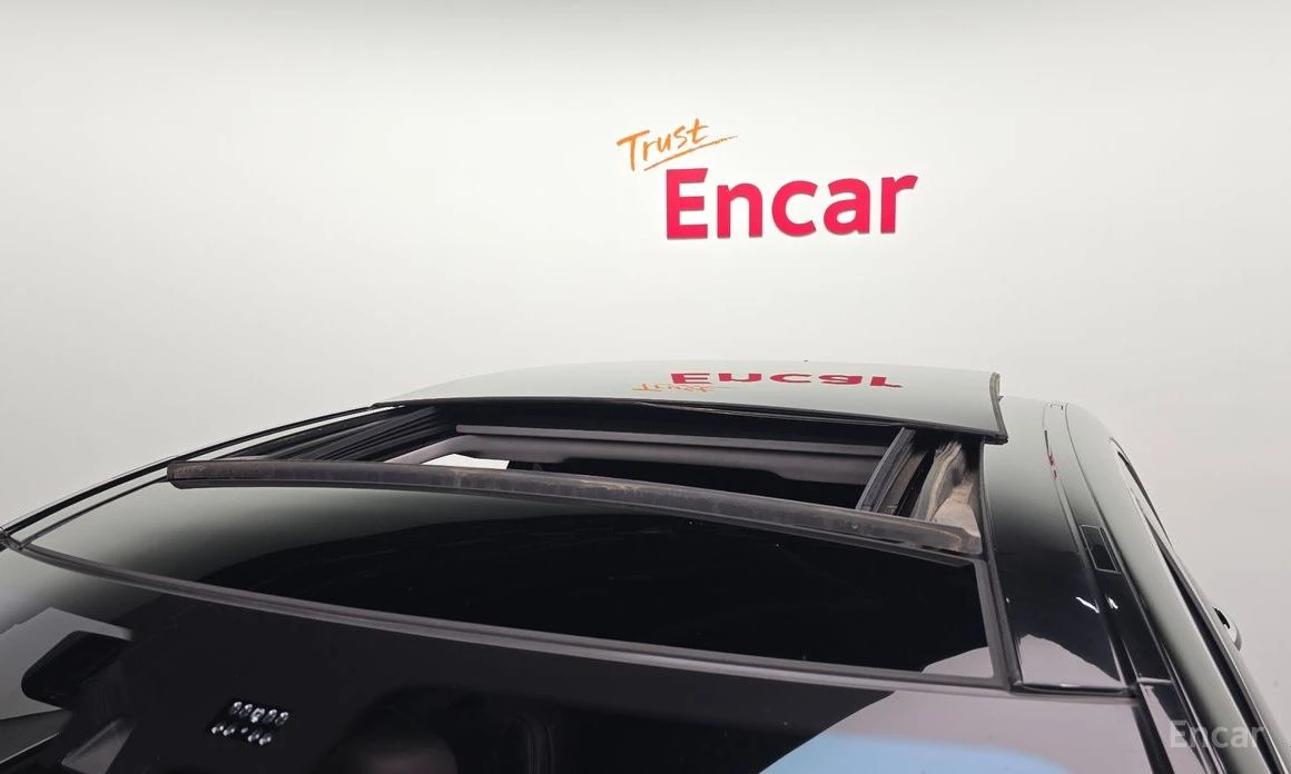 Mercedes-Benz S 500 4MATIC* КОжа* Подгрев* ОБДУХВАНЕ* Кейлес* Blind Sp, снимка 17 - Автомобили и джипове - 54152528