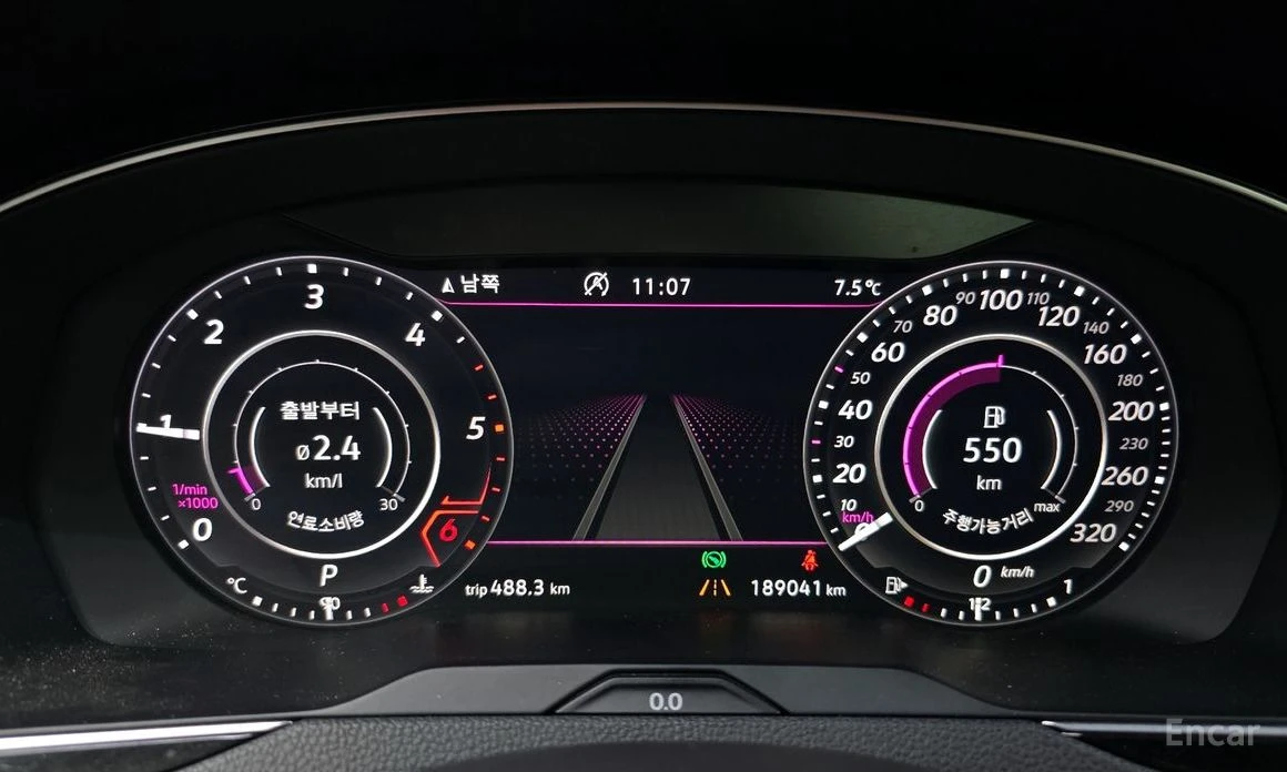 VW Arteon * PRESTIGE* 2.0TDI* AMBIENT* КАМЕРИ* ПОДГРЕВ* , снимка 10 - Автомобили и джипове - 54220143