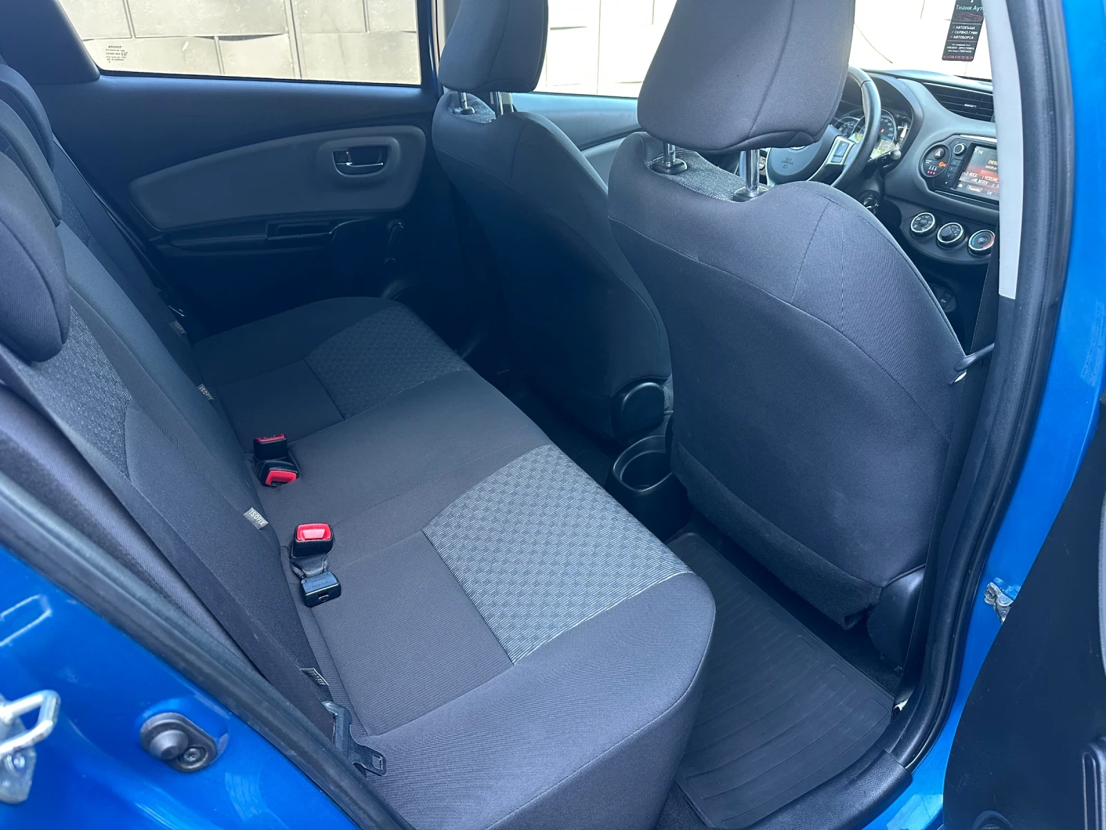 Toyota Yaris 1.33-БЕНЗИН-КАМЕРА, снимка 14 - Автомобили и джипове - 54361610