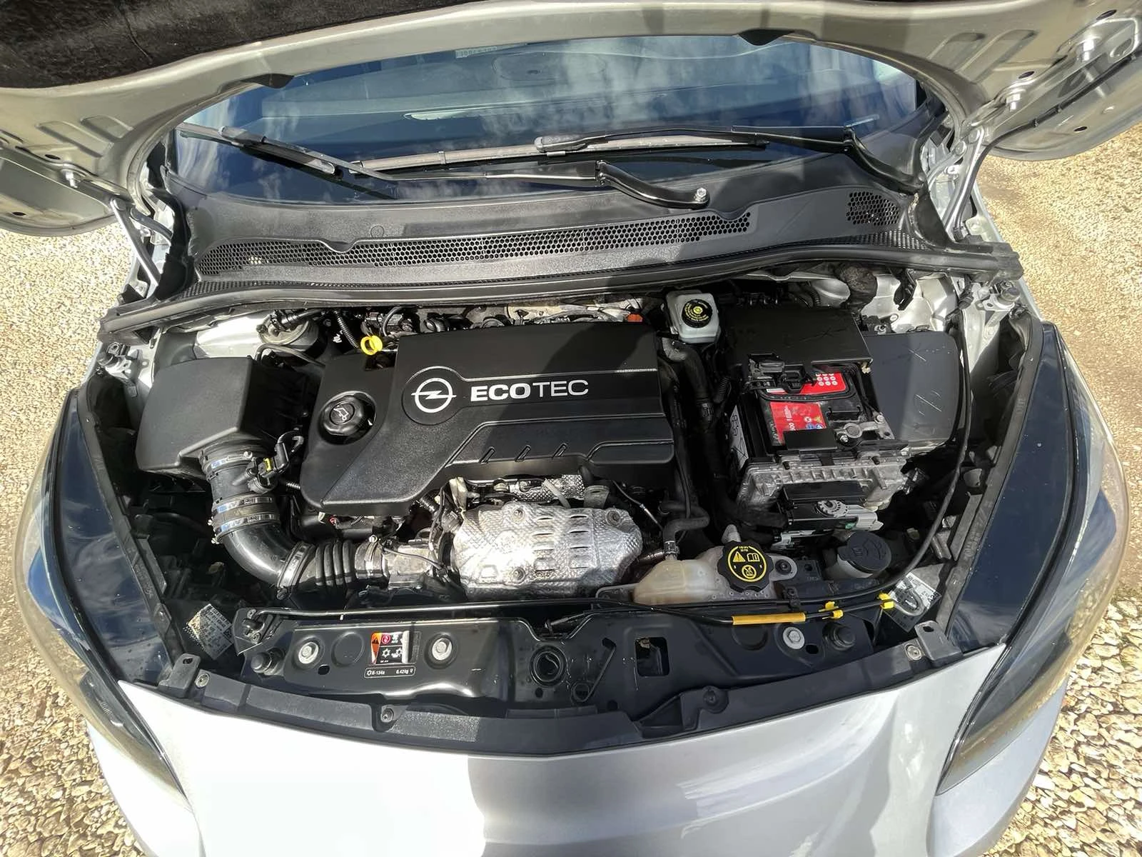 Opel Corsa 1.3 CDTI, снимка 2 - Автомобили и джипове - 54609969