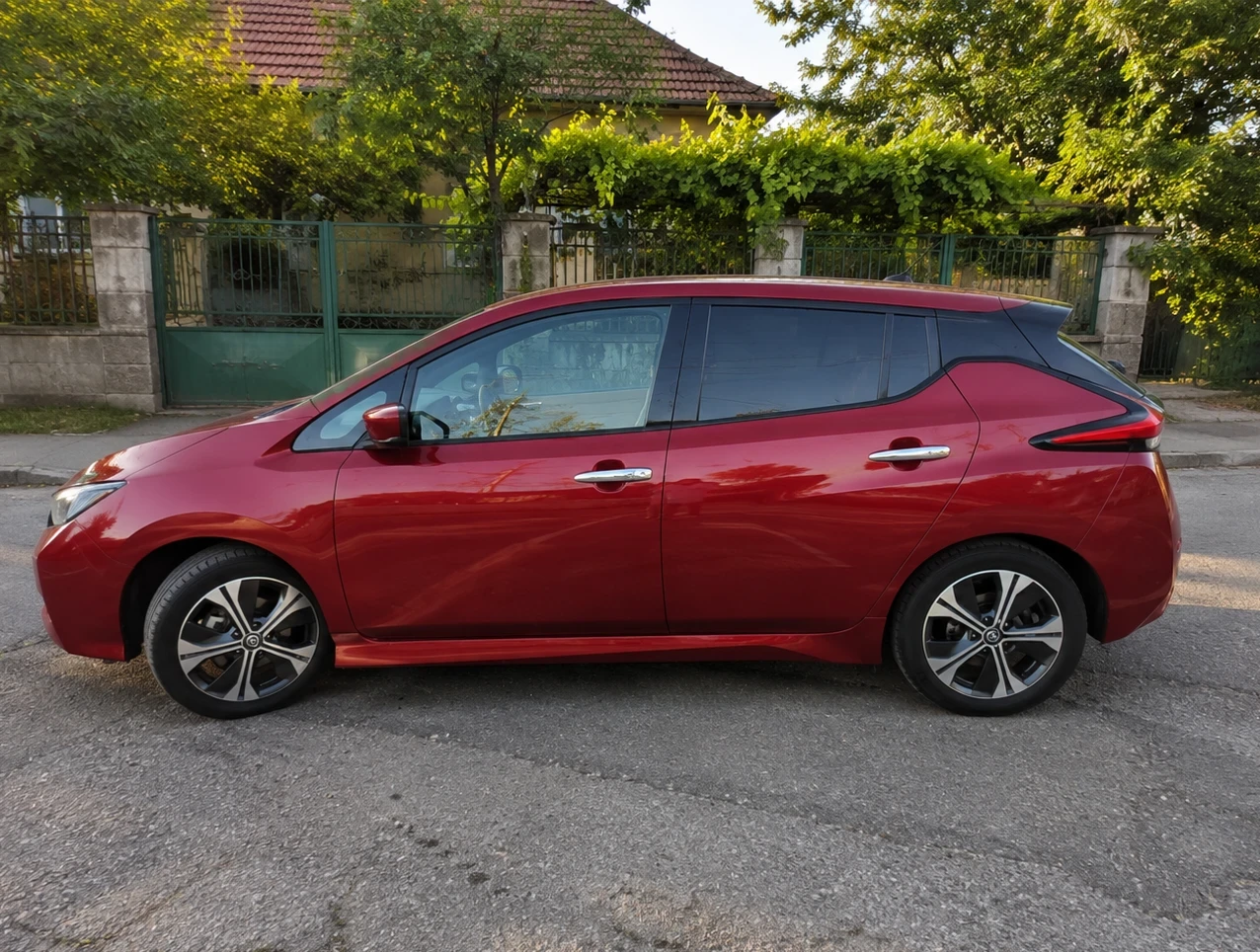 Nissan Leaf  CONNECTA 360 Подгрев , Термопомпа, Холандия , снимка 4 - Автомобили и джипове - 54640939