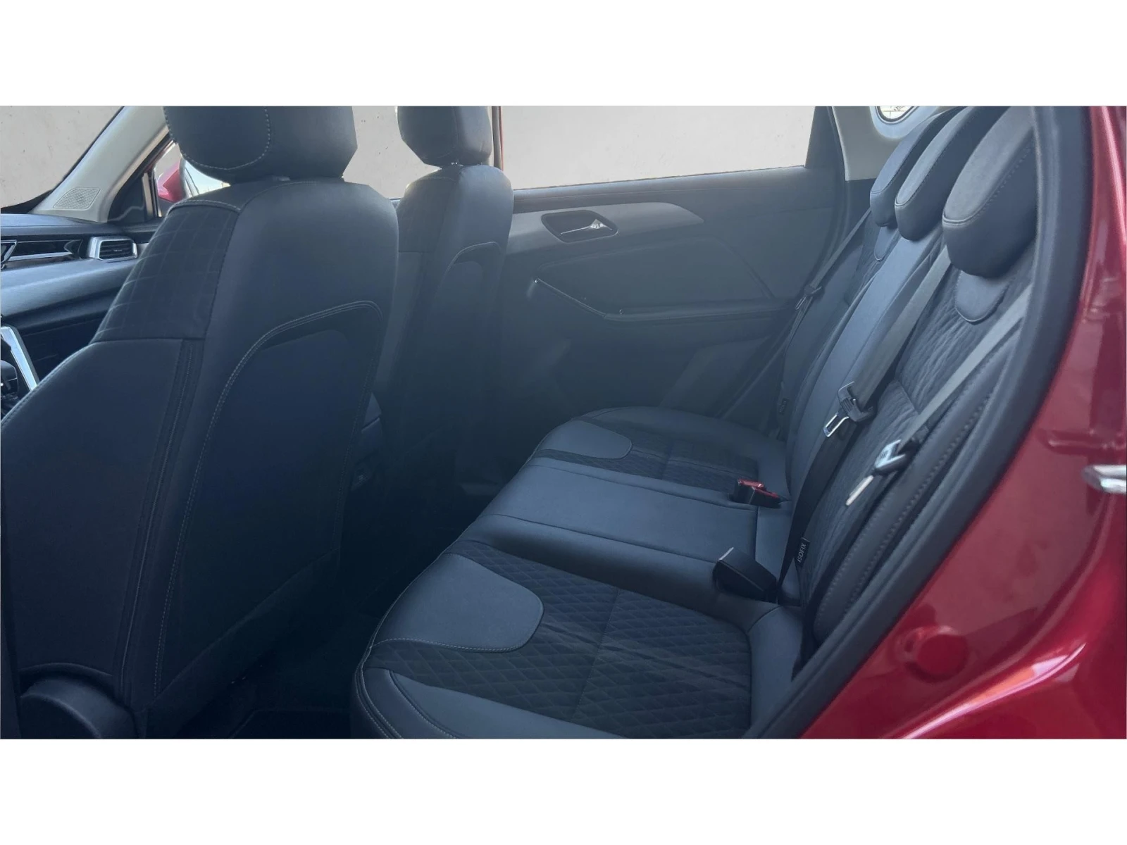 BAIC X35 Turbo, Наличен, Месечна вноска от 199  , снимка 12 - Автомобили и джипове - 55119350