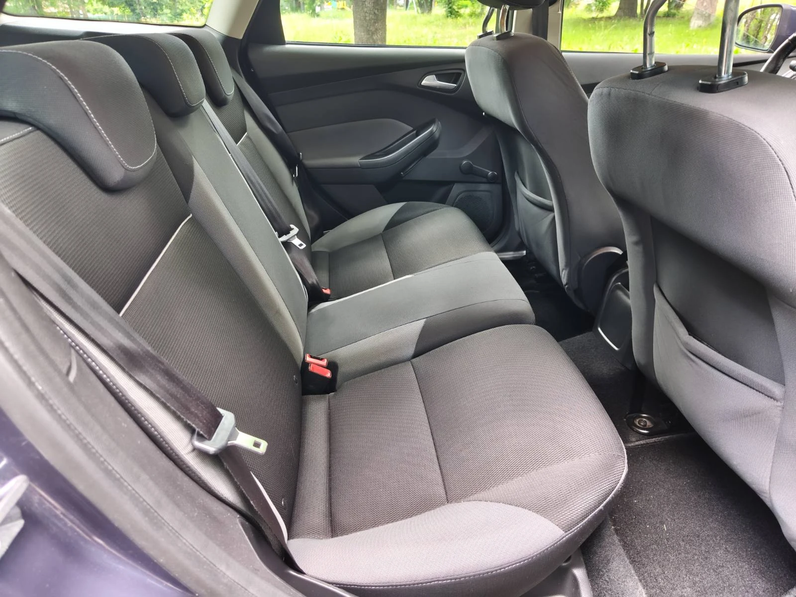 Ford Focus 2013г Нов внос от Германия / Два комплекта гуми , снимка 13 - Автомобили и джипове - 55222036