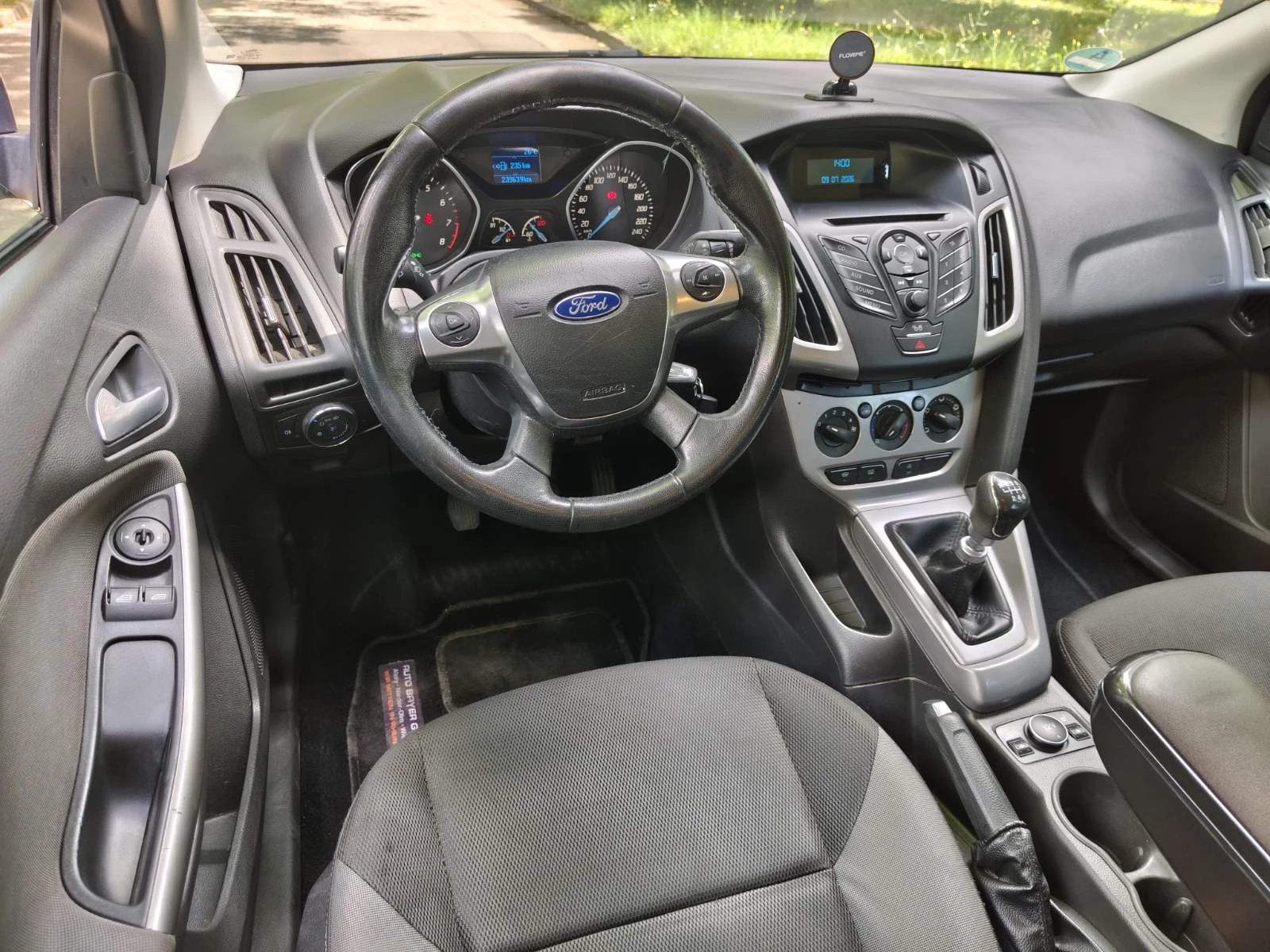 Ford Focus 2013г Нов внос от Германия / Два комплекта гуми , снимка 10 - Автомобили и джипове - 55222036