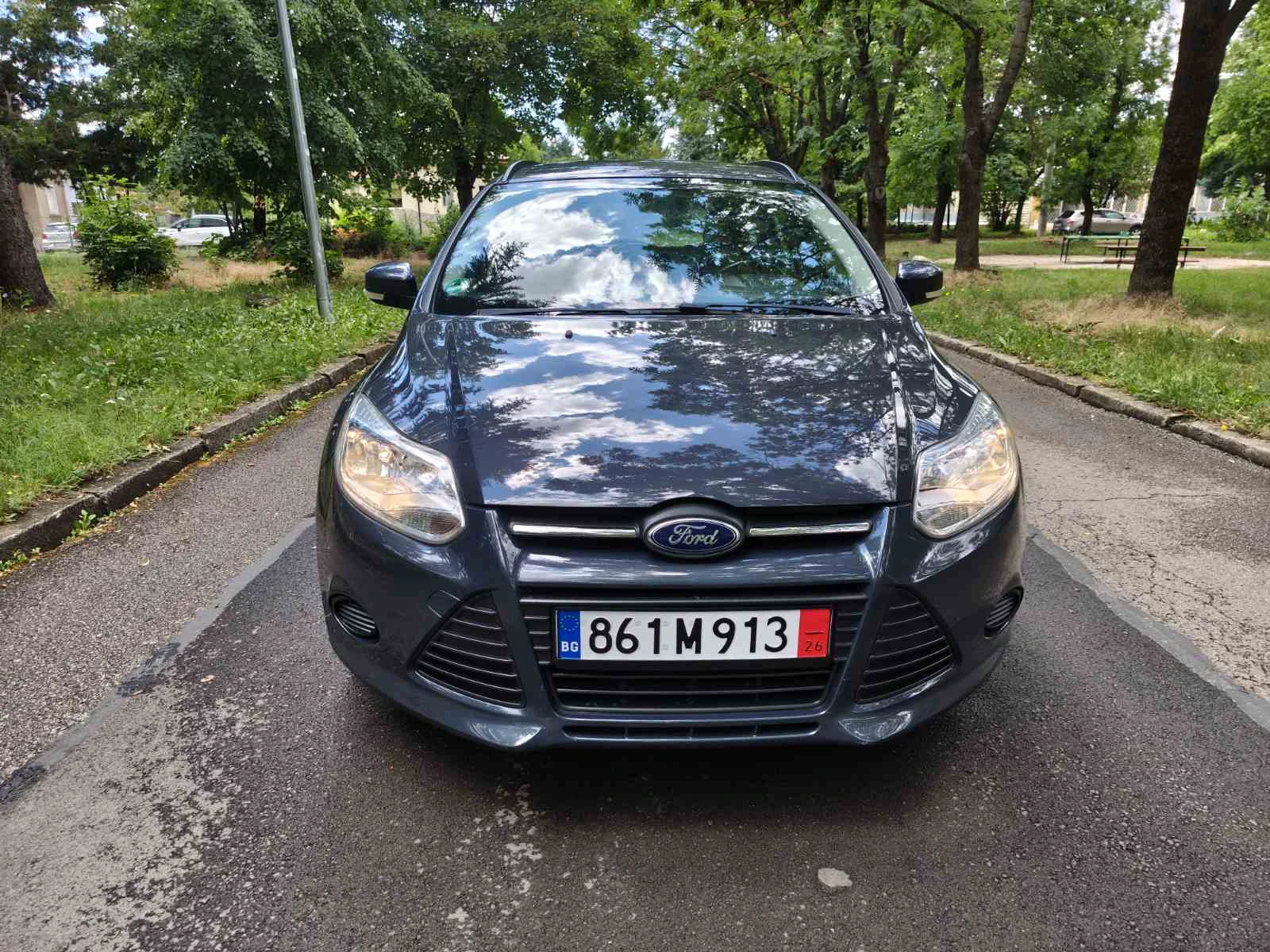 Ford Focus 2013г Нов внос от Германия / Два комплекта гуми , снимка 2 - Автомобили и джипове - 55222036