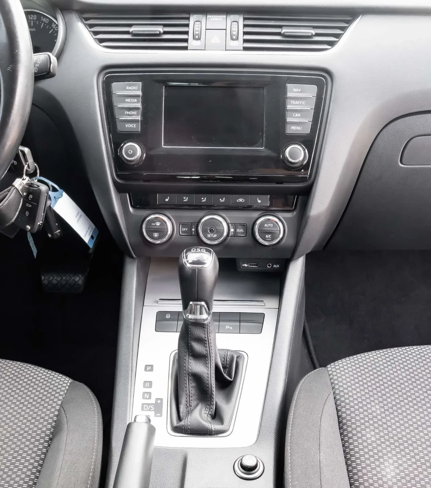 Skoda Octavia, снимка 12 - Автомобили и джипове - 55449603