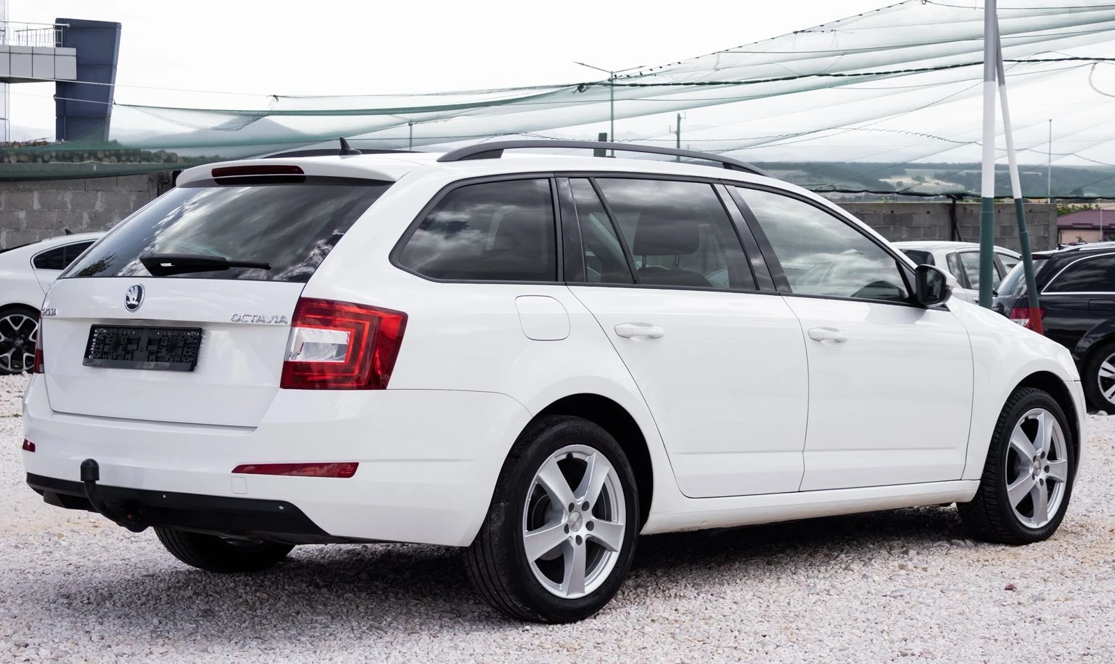 Skoda Octavia, снимка 4 - Автомобили и джипове - 55449603