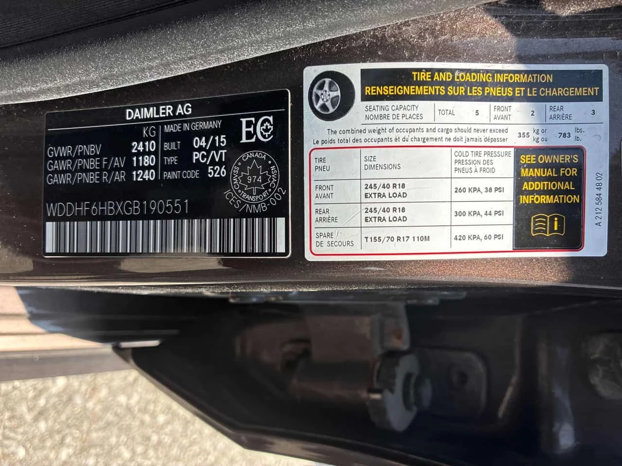 Mercedes-Benz E 400 * АВТОКРЕДИТ БЕЗ ПЪРВОНАЧАЛНА ВНОСКА* , снимка 10 - Автомобили и джипове - 55501480