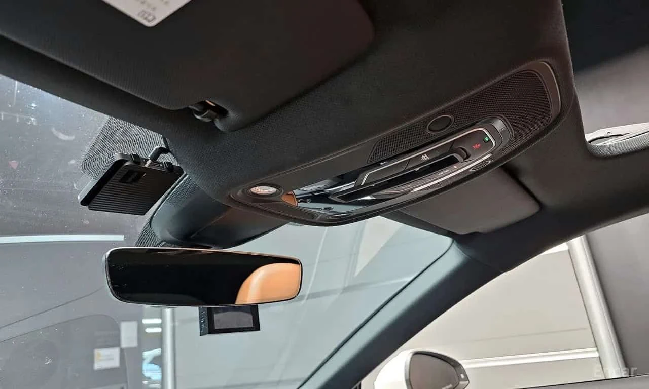 Audi A5 45 TFSI/Sportback/ПОДГРЕВ/ХЕДЪП/ШИБИДАХ, снимка 16 - Автомобили и джипове - 55722761