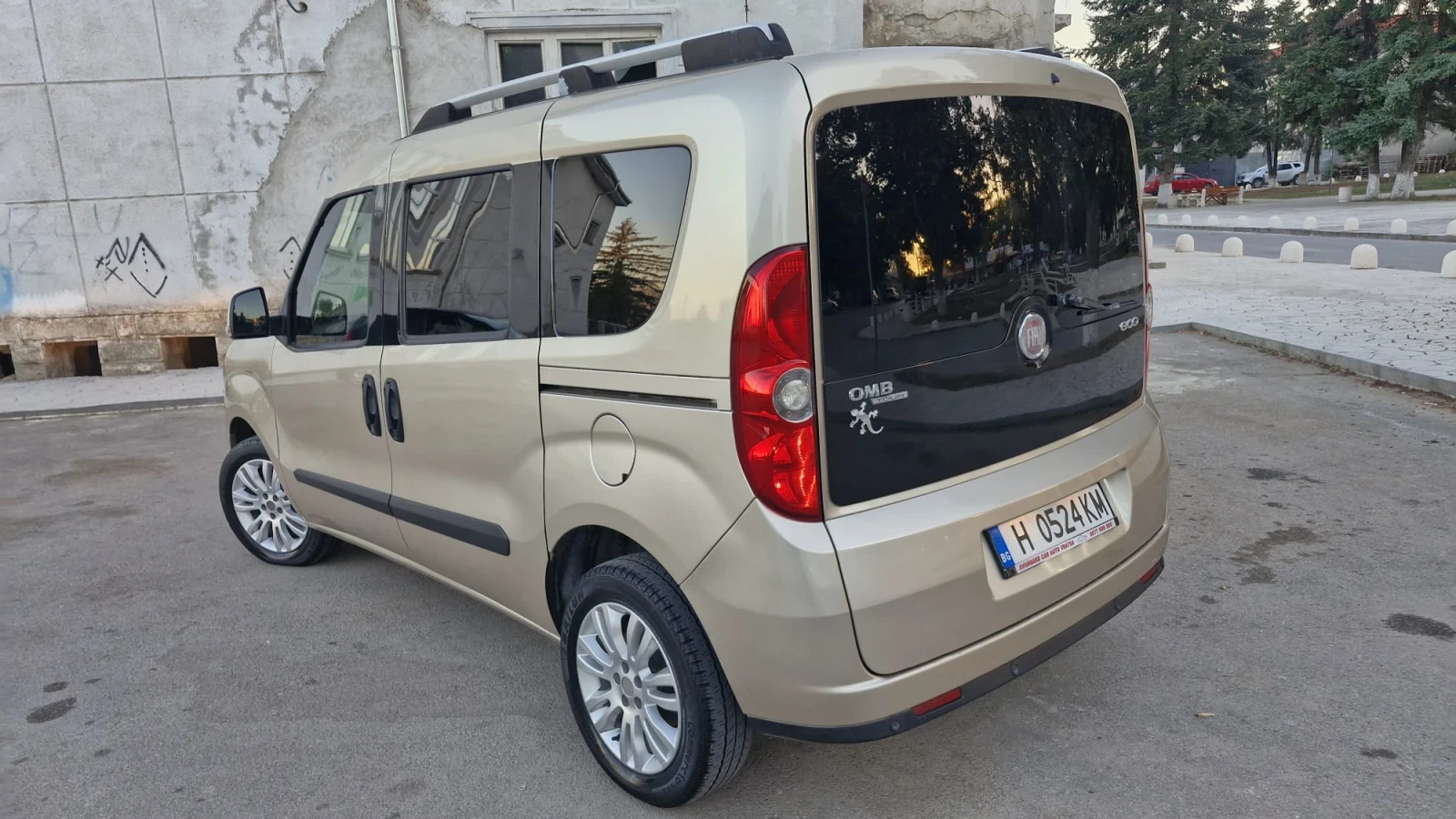 Fiat Doblo Multijet, снимка 4 - Автомобили и джипове - 55982110