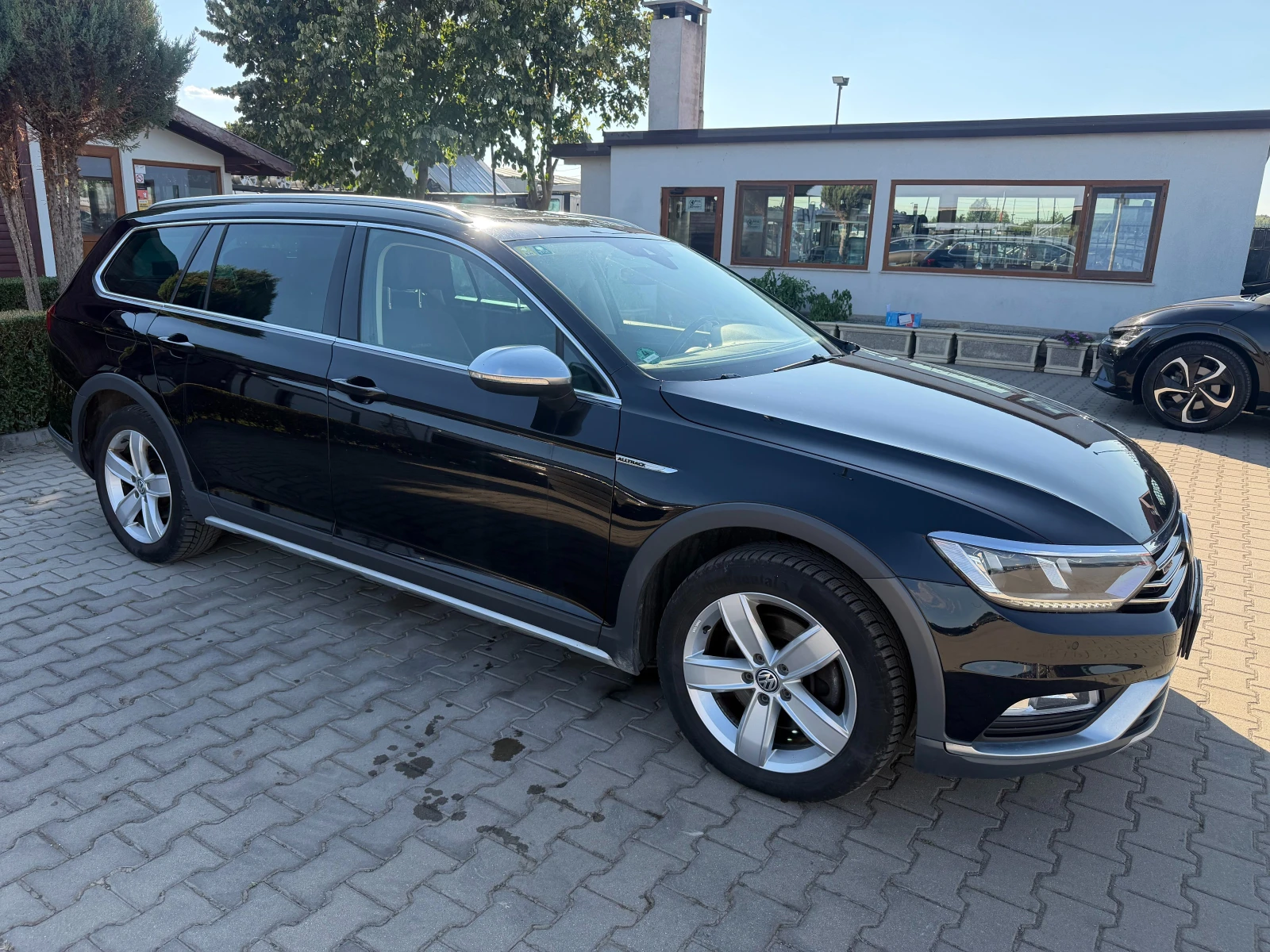 VW Passat ALLTRACK 4MOTION AVTOMAT/PANORAMA/NAVI/KAMERA , снимка 4 - Автомобили и джипове - 56119718