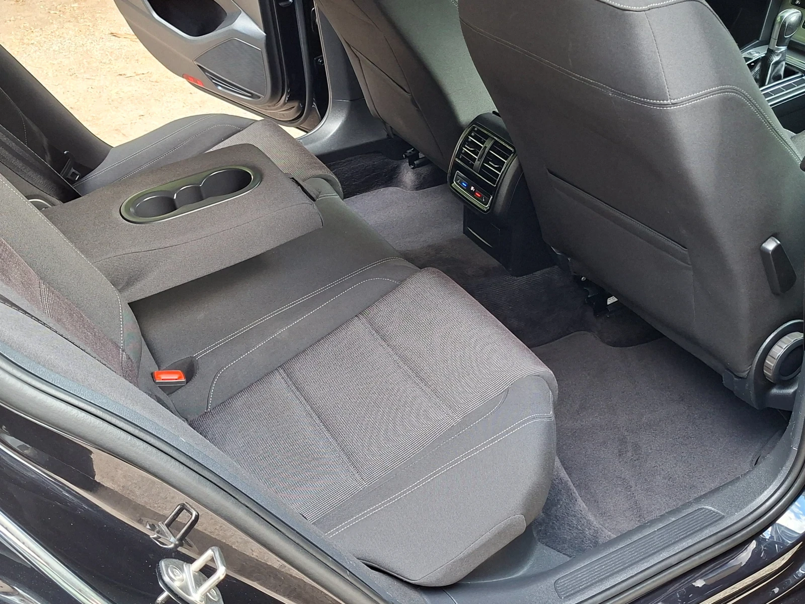 VW Passat 2.0 TDI 150/ DSG | Mobile.bg � ����������� 13