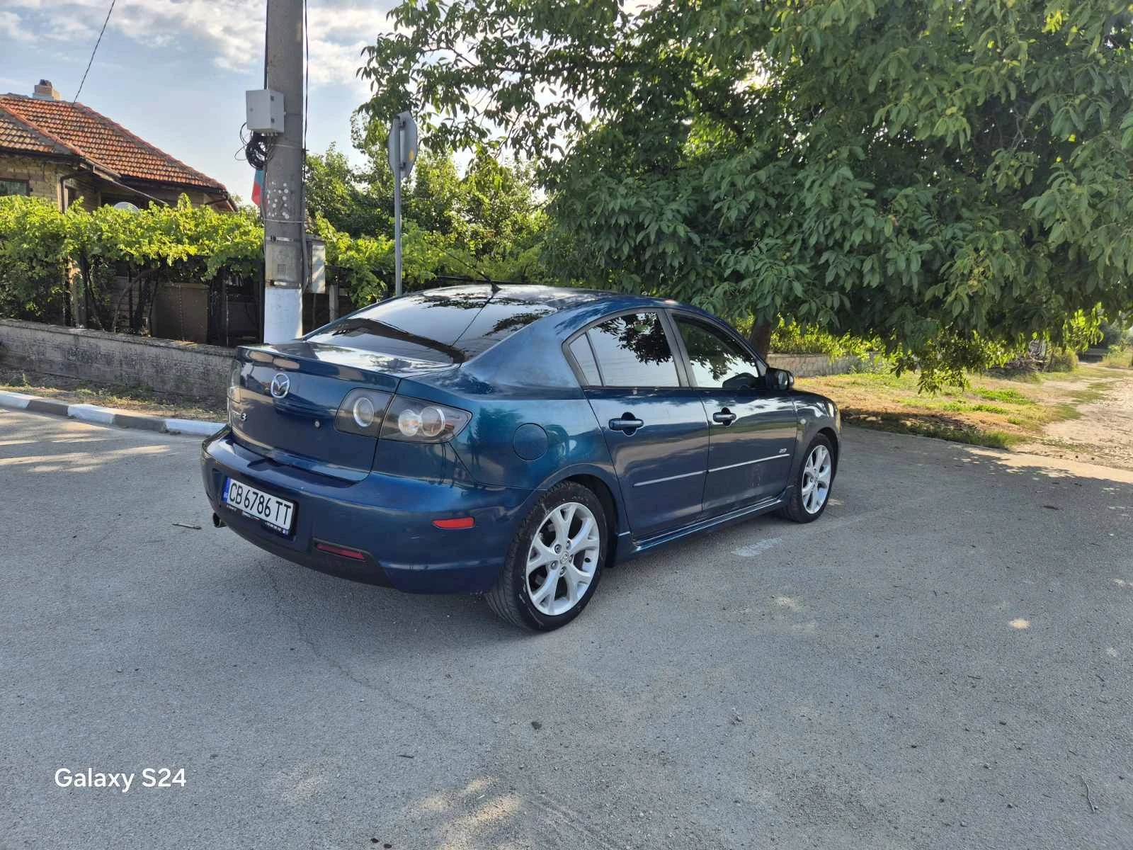 Mazda 3, снимка 6 - Автомобили и джипове - 56735023