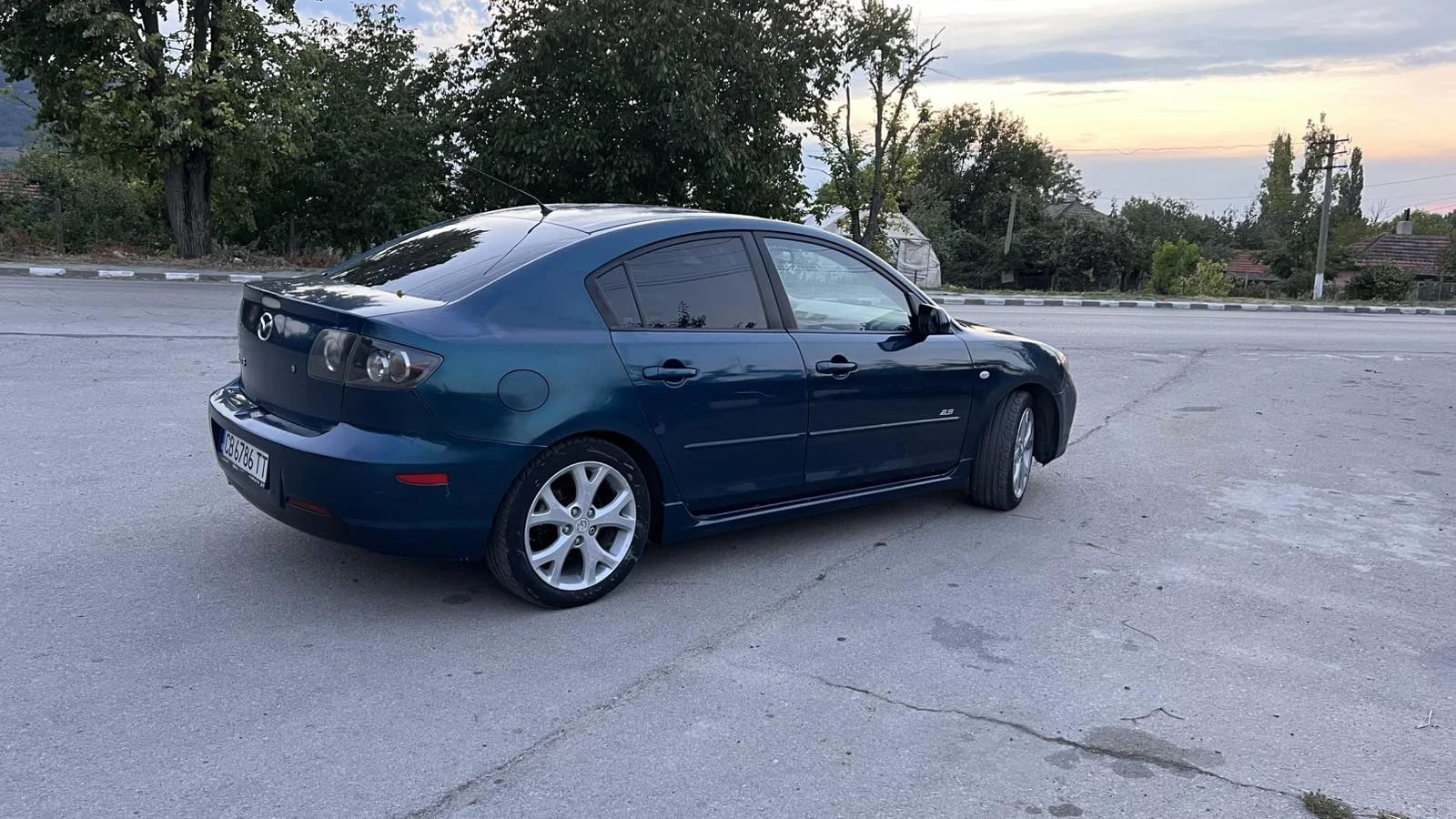 Mazda 3, снимка 4 - Автомобили и джипове - 56735023