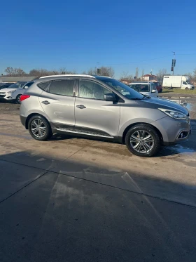 Hyundai IX35 Първи собственик 2.0 CRDI 4WD, снимка 2