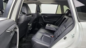 Toyota Rav4 * ПАНО* KEYLESS* Camera* ПОДГРЕВ* LED* , снимка 12
