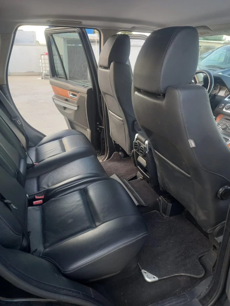 Land Rover Range Rover Sport 3.0, снимка 8 - Автомобили и джипове - 51906445
