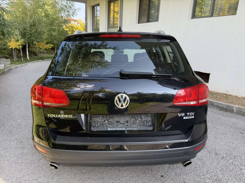 VW Touareg 3.0TDI / FACE / ПОДГРЕВ , снимка 6 - Автомобили и джипове - 52120057