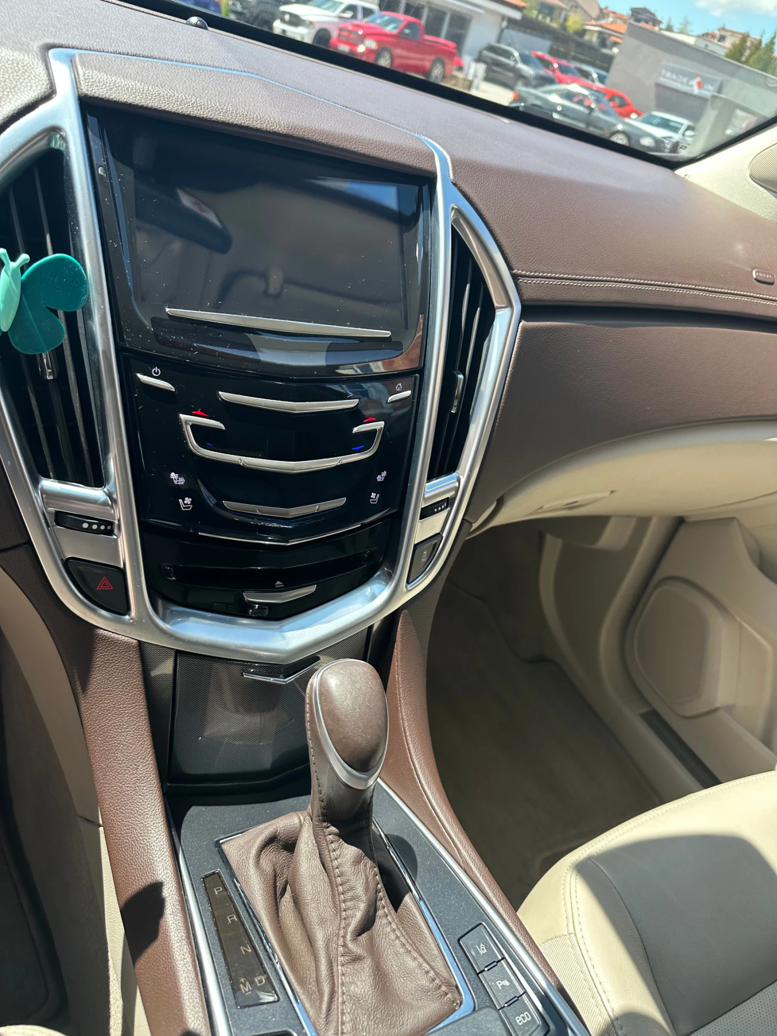 Cadillac Srx Platinum 3.6 - изображение 6