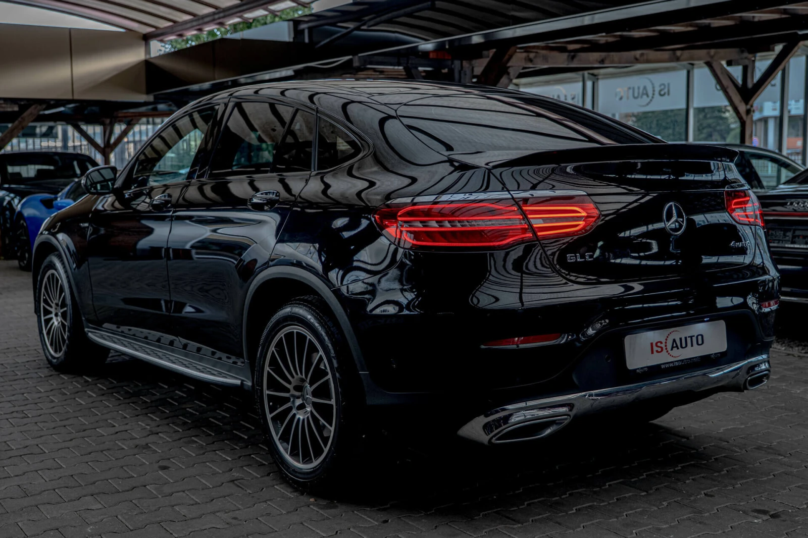 Mercedes-Benz GLC 220 AMG/4Matic/Камера/FullLed/Coupe - изображение 5