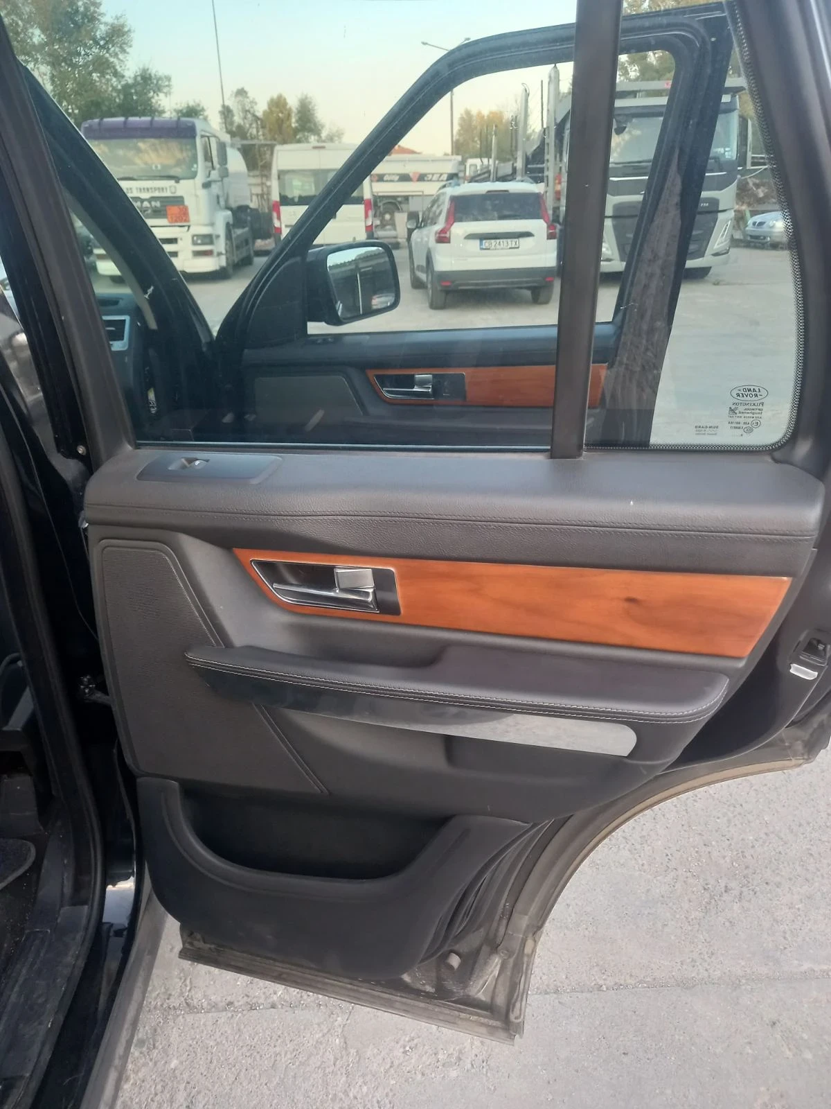 Land Rover Range Rover Sport 3.0 - изображение 10