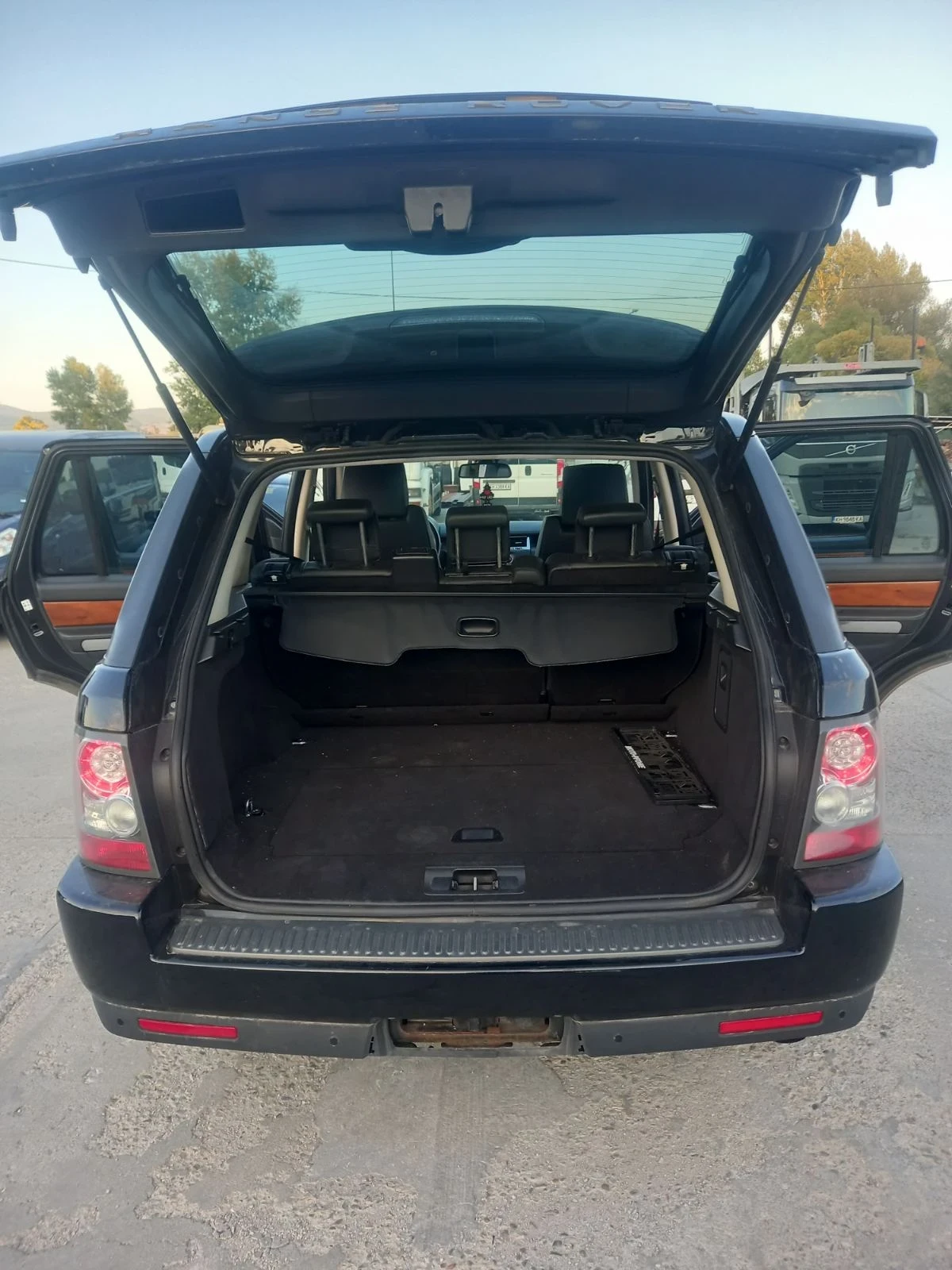 Land Rover Range Rover Sport 3.0 - изображение 4