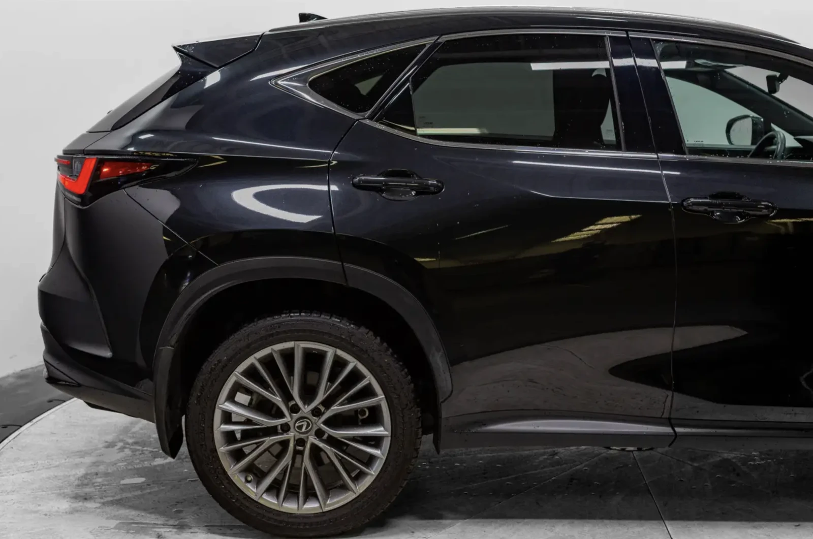 Lexus NX LUXURY PACKAGE 2022 - изображение 8