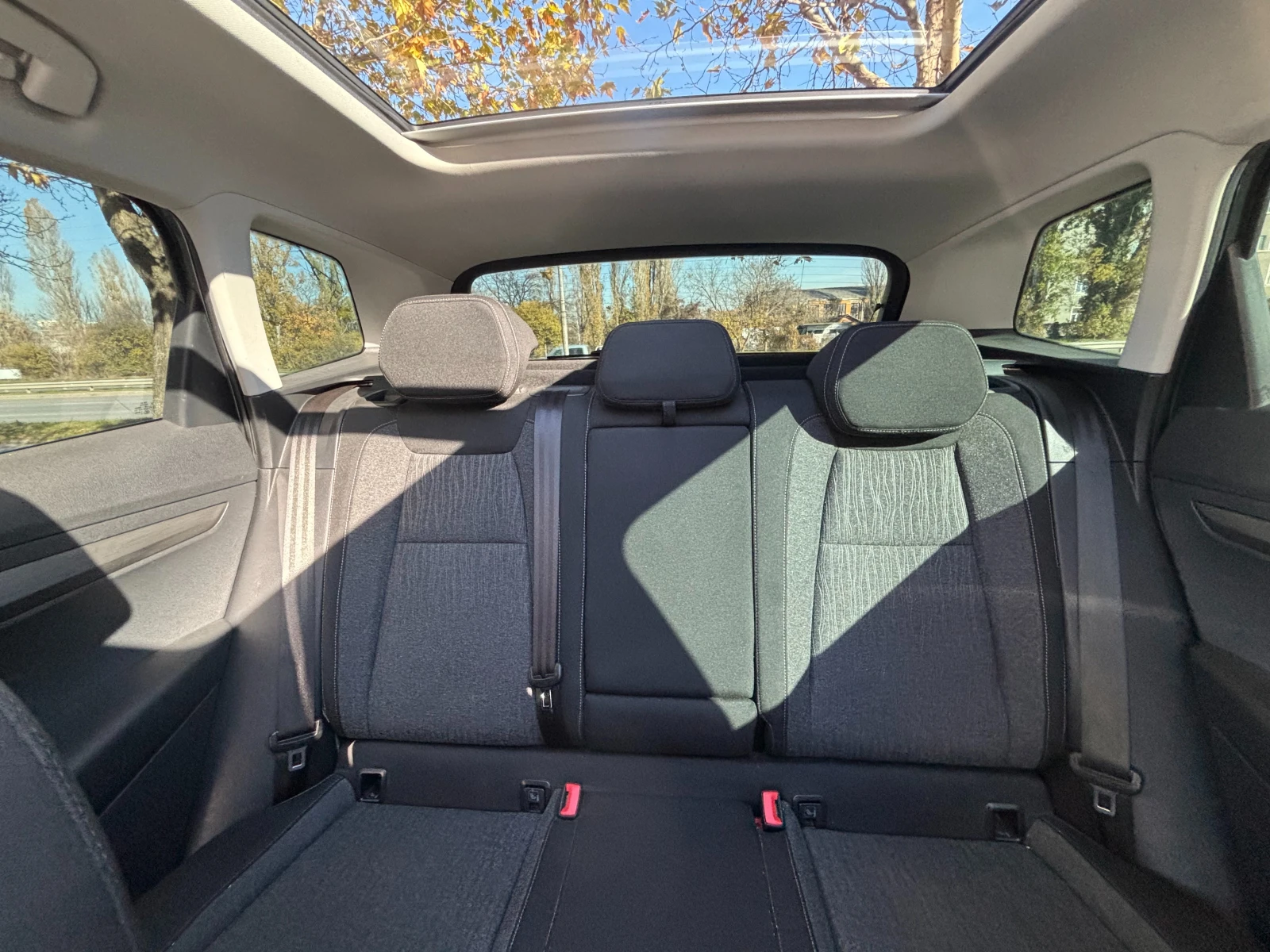 Skoda Karoq 1.6 TDI FULL LED | Mobile.bg   8