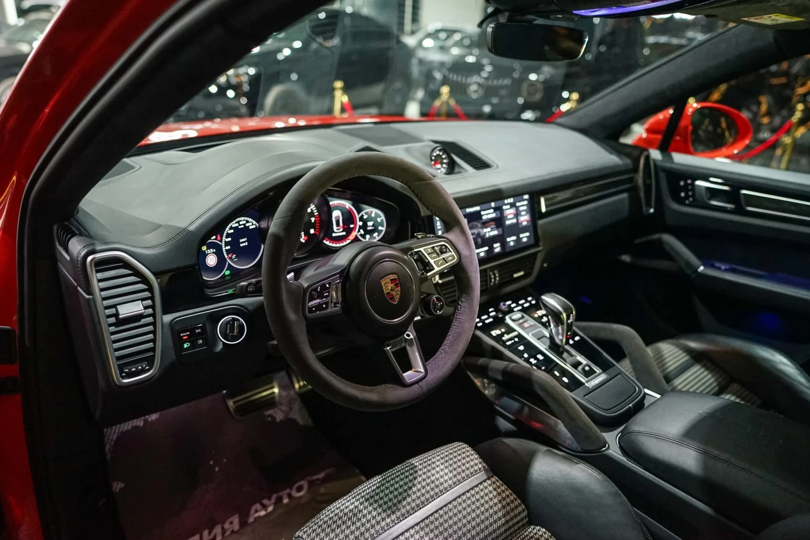 Porsche Cayenne 4.0 V8 COUPE TURBO GT FULL CARBON  100% | Mobile.bg   12