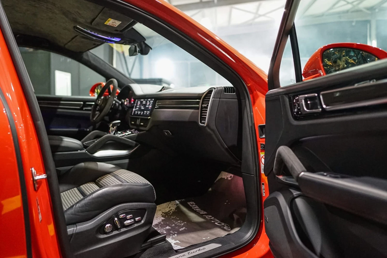 Porsche Cayenne 4.0 V8 COUPE TURBO GT FULL CARBON  100% | Mobile.bg   13