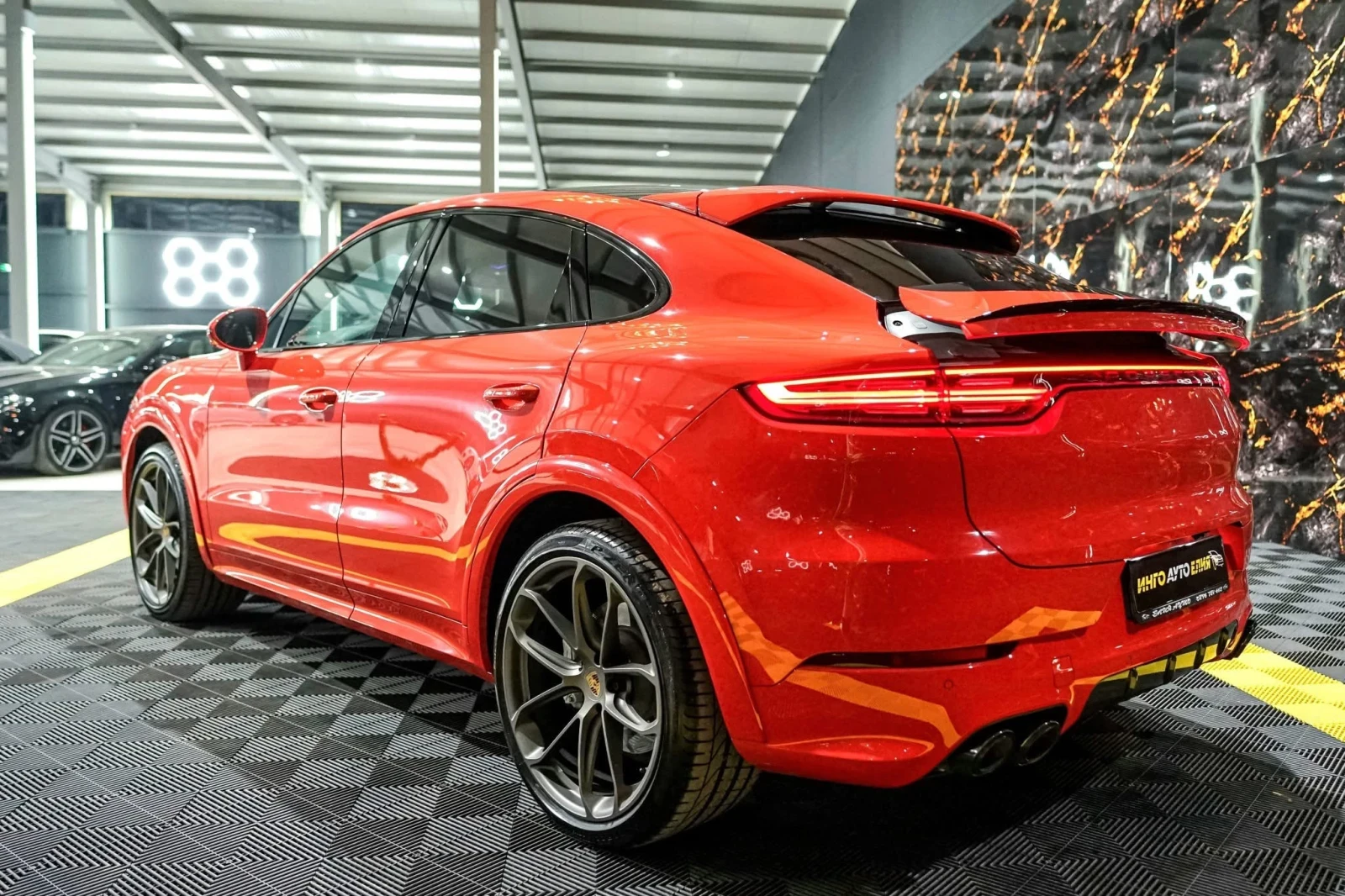 Porsche Cayenne 4.0 V8 COUPE TURBO GT FULL CARBON ЛИЗИНГ 100% - изображение 6